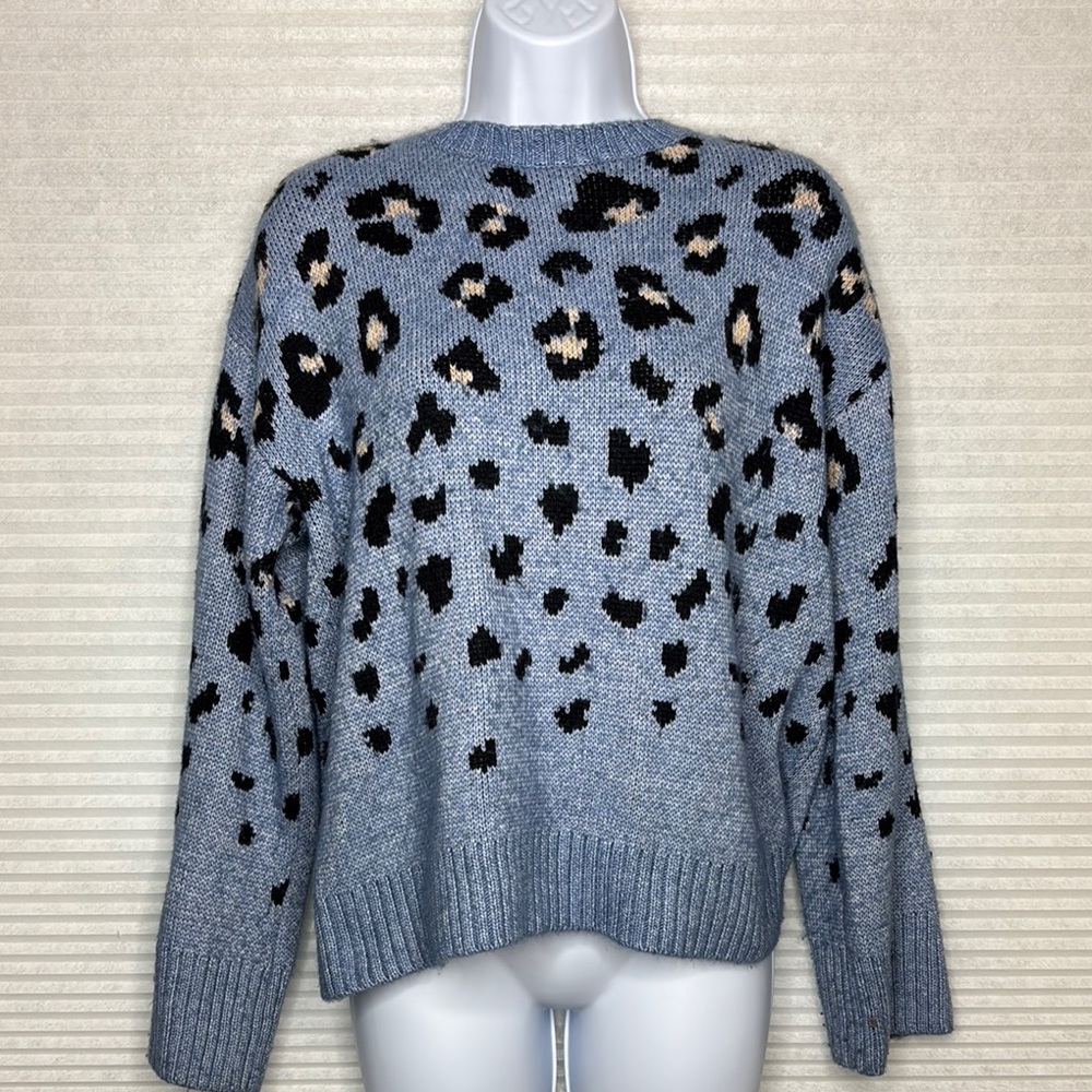 Nine West Blue and Black Leopard Print Crew Neck Sweater